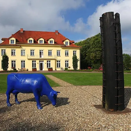Gut Hotel Gremmelin