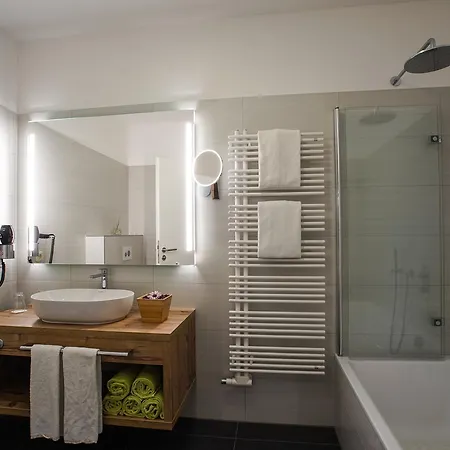 Gut Hotel Gremmelin